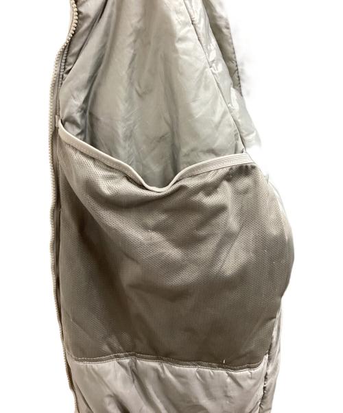 ECWCS（エクワックス）ECWCS (エクワックス) GEN3 LEVEL7 JACKET / 8415-01-538-6300 /  グレー サイズ:Lの古着・服飾アイテム