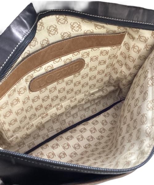 LOEWE（ロエベ）LOEWE (ロエベ) レザーショルダーバッグ ブラックの古着・服飾アイテム