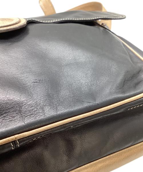 LOEWE（ロエベ）LOEWE (ロエベ) レザーショルダーバッグ ブラックの古着・服飾アイテム