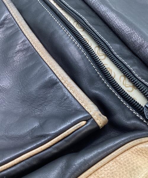 LOEWE（ロエベ）LOEWE (ロエベ) レザーショルダーバッグ ブラックの古着・服飾アイテム