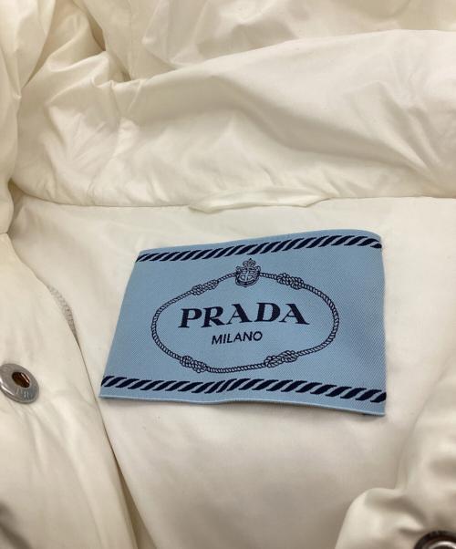 PRADA（プラダ）PRADA (プラダ) Convertible Cropped Down Jacket / コンバーチブル クロップド ダウンジャケット / 291973 S212 ホワイト サイズ:42の古着・服飾アイテム