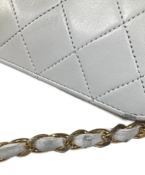 CHANEL（シャネル）CHANEL (シャネル) ショルダーバッグ マトラッセ MATELASSE 0171216 ホワイトの古着・服飾アイテム