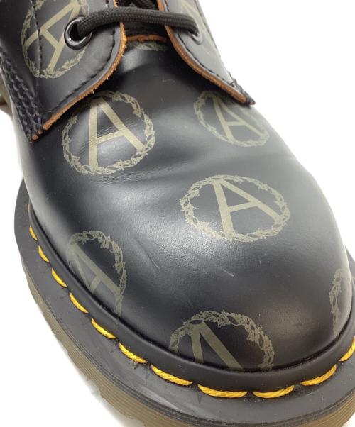 Dr.Martens（ドクターマーチン）Dr.Martens (ドクターマーチン) Supreme (シュプリーム) UNDERCOVER (アンダーカバー) 8ホールブーツ ブラック サイズ:US9の古着・服飾アイテム