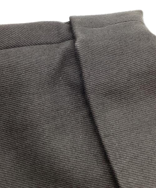 Ets MATERIAUX（マテリオ）Ets MATERIAUX (マテリオ) ハイ ツイスト チノ パンツ / 21-030-300-2607-1-0 グレー サイズ:2の古着・服飾アイテム