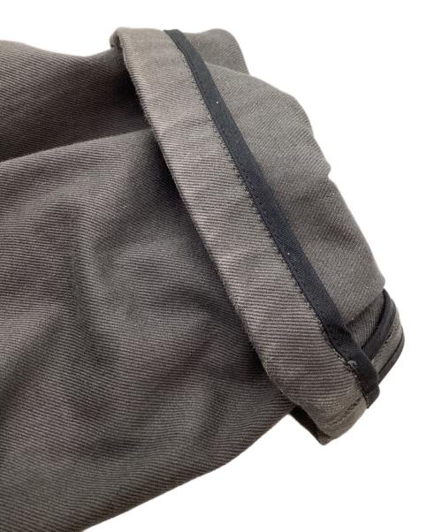 Ets MATERIAUX（マテリオ）Ets MATERIAUX (マテリオ) ハイ ツイスト チノ パンツ / 21-030-300-2607-1-0 グレー サイズ:2の古着・服飾アイテム