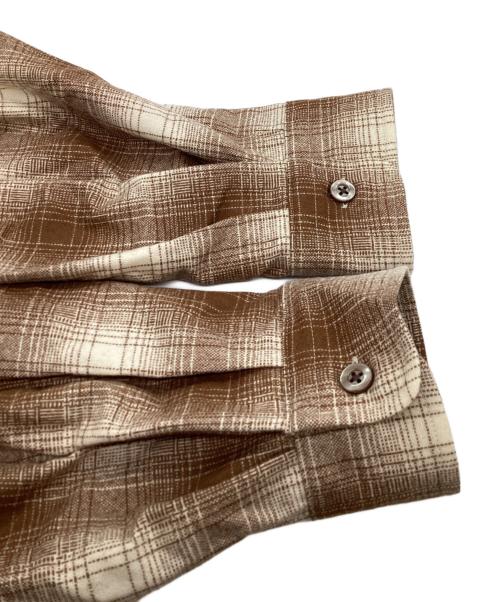 PENDLETON（ペンドルトン）PENDLETON (ペンドルトン) TATTOO STUDIO YAMADA (タトゥースタジオヤマダ) HALF ZIP SHIRT / ハーフジップシャツ / 5175-9205 ブラウン サイズ:Mの古着・服飾アイテム