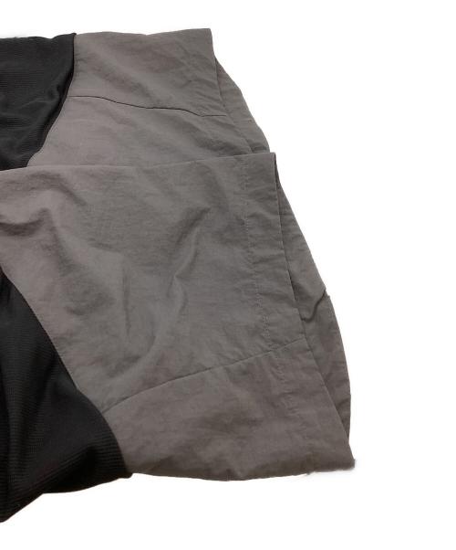 NUMQUAM（ヌンクアム）NUMQUAM (ヌンクアム) gear tech flare trousers ギアテックフレアトラウザー グレー サイズ:1の古着・服飾アイテム