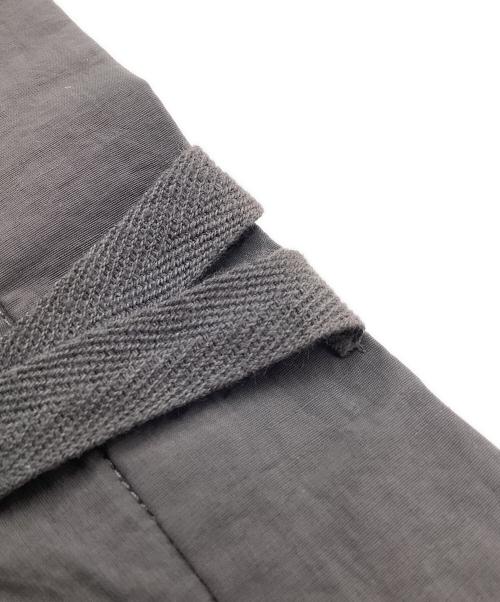 NUMQUAM（ヌンクアム）NUMQUAM (ヌンクアム) gear tech flare trousers ギアテックフレアトラウザー グレー サイズ:1の古着・服飾アイテム