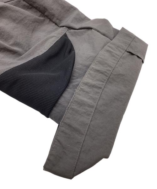 NUMQUAM（ヌンクアム）NUMQUAM (ヌンクアム) gear tech flare trousers ギアテックフレアトラウザー グレー サイズ:1の古着・服飾アイテム