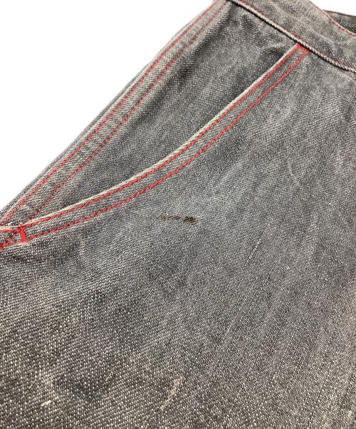 ISSEY MIYAKE（イッセイミヤケ）ISSEY MIYAKE (イッセイミヤケ) デニムパンツ / ME31FF066 グレー サイズ:4の古着・服飾アイテム