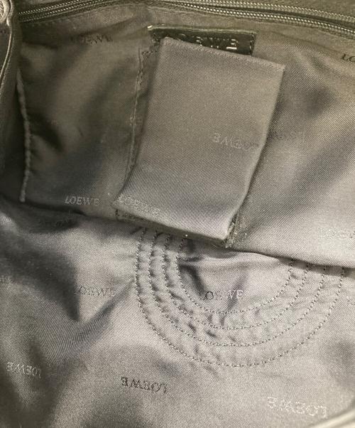 LOEWE（ロエベ）LOEWE (ロエベ) ナッパアイレ　060611　ラムレザー ブラックの古着・服飾アイテム