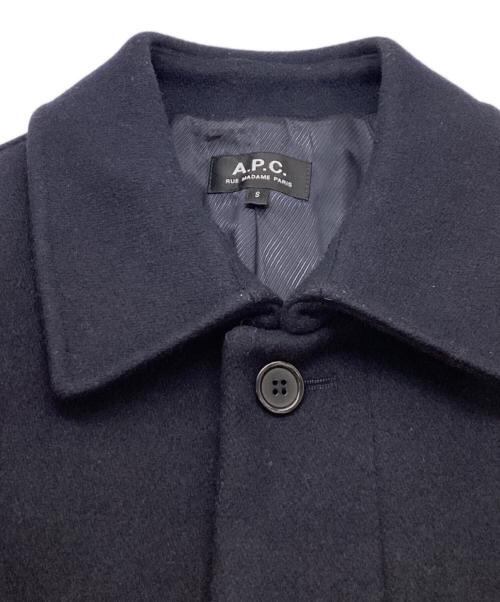 A.P.C.（アーペーセー）A.P.C. (アーペーセー) ウールステンカラーカラーコート / 24196-1-23541 ネイビー サイズ:Sの古着・服飾アイテム