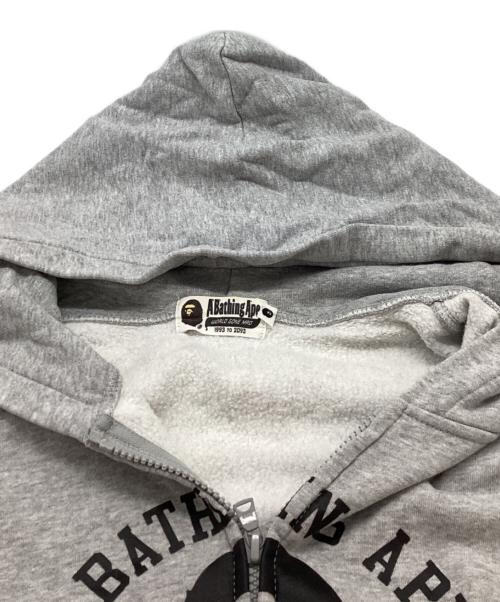 A BATHING APE（ア ベイシング エイプ）A BATHING APE (ア ベイシング エイプ) ジップパーカー グレー サイズ:Mの古着・服飾アイテム