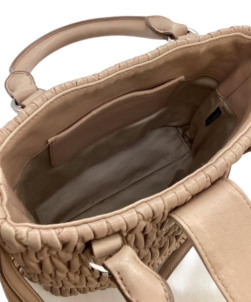MIU MIU（ミュウミュウ）MIU MIU (ミュウミュウ) 2WAYバッグ ナッパクリスタル マテラッセ 5BE001 ベージュの古着・服飾アイテム