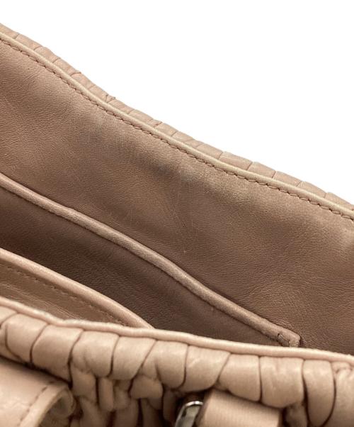 MIU MIU（ミュウミュウ）MIU MIU (ミュウミュウ) 2WAYバッグ ナッパクリスタル マテラッセ 5BE001 ベージュの古着・服飾アイテム