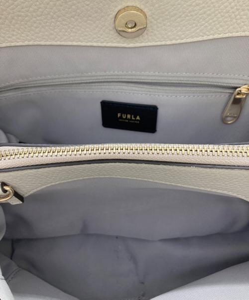 FURLA（フルラ）FURLA (フルラ) 2WAYバッグ / bag / ダフネ ホーボー S / Daphne Hobo グレーの古着・服飾アイテム