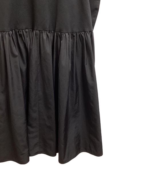 ADAM ET ROPE FEMME（アダムエロペファム）ADAM ET ROPE FEMME (アダムエロペファム) タフタコンビワンピース / GAE-23130-B ブラック サイズ:FREEの古着・服飾アイテム