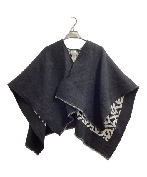 BURBERRY（バーバリー）BURBERRY (バーバリー) リバーシブルモノグラムケープ/8021795 ブラック サイズ:不明(記入なし)の古着・服飾アイテム