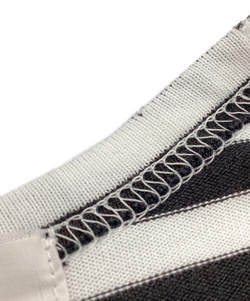 PLAY COMME des GARCONS（プレイコムデギャルソン）PLAY COMME des GARCONS (プレイコムデギャルソン) ハート ロングボーダーTシャツ / AZ-T164 / AD2018 ホワイト サイズ:Lの古着・服飾アイテム