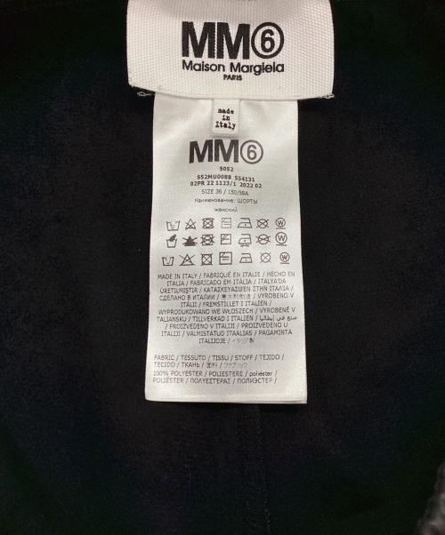 MM6 Maison Margiela（エムエムシックスメゾンマルジェラ）MM6 Maison Margiela (エムエムシックスメゾンマルジェラ) フェイクレザー ストレッチショートパンツ / S52MU0088 ブラック サイズ:36の古着・服飾アイテム