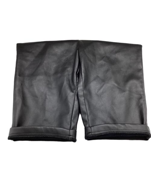MM6 Maison Margiela（エムエムシックスメゾンマルジェラ）MM6 Maison Margiela (エムエムシックスメゾンマルジェラ) フェイクレザー ストレッチショートパンツ / S52MU0088 ブラック サイズ:36の古着・服飾アイテム