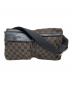GUCCI（グッチ）の古着「GGボディバッグ」｜ブラウン