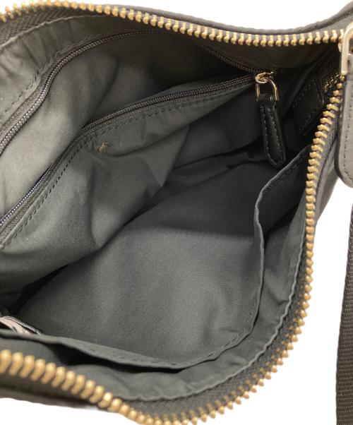 Kate Spade（ケイトスペード）Kate Spade (ケイトスペード) ショルダーバッグ K4466 ザ リトルベター サム スモール クロスボディ N/A ブラックの古着・服飾アイテム