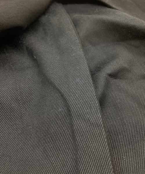 JUNYA WATANABE COMME des GARCONS（ジュンヤワタナベ コムデギャルソン）JUNYA WATANABE COMME des GARCONS ((ジュンヤワタナベ コムデギャルソン) アシンメトリー スリーブレスコート　JV-050030　AD1992 ブラック サイズ:不明(記入なし)の古着・服飾アイテム