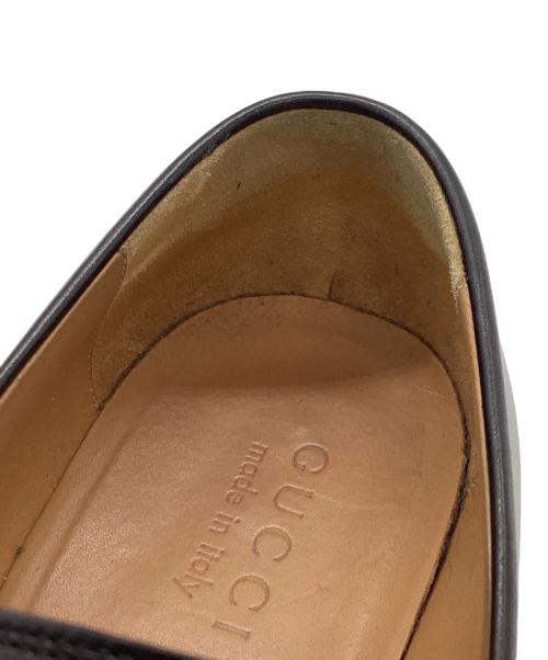 GUCCI（グッチ）GUCCI (グッチ) インターロッキングG ローファー　256600 ブラック サイズ:7 1/2の古着・服飾アイテム