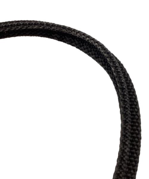 ISSEY MIYAKE（イッセイミヤケ）ISSEY MIYAKE (イッセイミヤケ) ファーハンドバッグ ブラックの古着・服飾アイテム