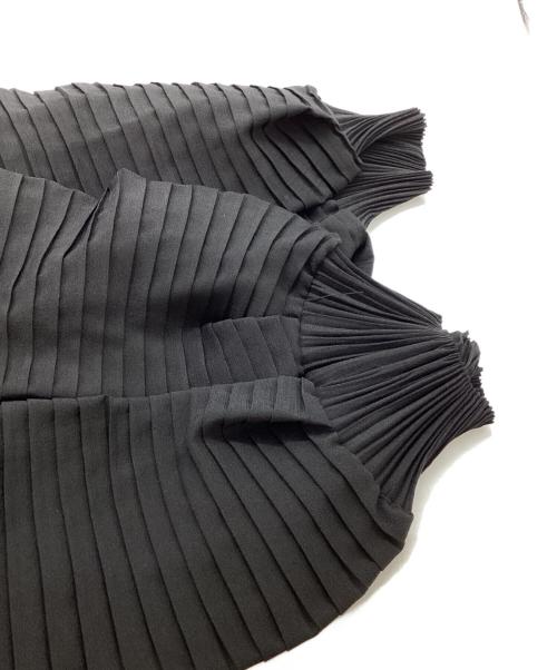 ebony eyes（エボニーアイズ）ebony eyes (エボニーアイズ) ebony eyes / エボニーアイズ / 変形プリーツワンピース ブラック サイズ:M-Lの古着・服飾アイテム