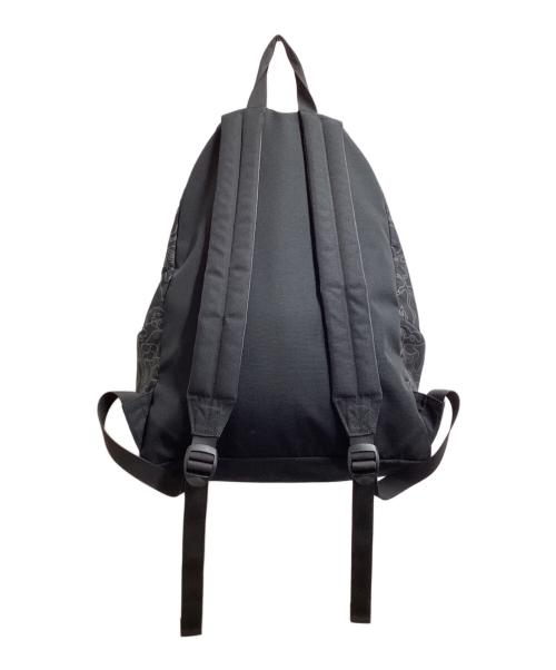 A BATHING APE（ア ベイシング エイプ）A BATHING APE (ア ベイシング エイプ) NEON CAMO SHARK DAY PACK / ネオンカモシャークデイパック  001BAK301007M ブラックの古着・服飾アイテム