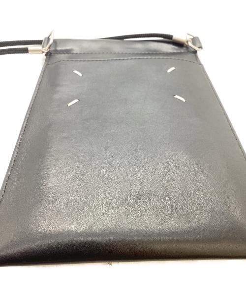 Maison Margiela（メゾンマルジェラ）Maison Margiela (メゾンマルジェラ) ドキュメントショルダーバッグ / S55UI0207 ブラックの古着・服飾アイテム