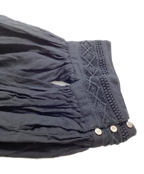 ne quittez pas（ヌキテパ）ne quittez pas (ヌキテパ) 刺繍レースワンピース / 010422GB3 ブラック サイズ:FREEの古着・服飾アイテム