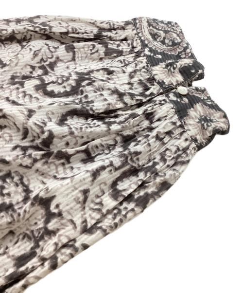 ne quittez pas（ヌキテパ）ne quittez pas (ヌキテパ) コットンドビーエスニックプリントドレス / 010412GC3 グレー サイズ:FREEの古着・服飾アイテム