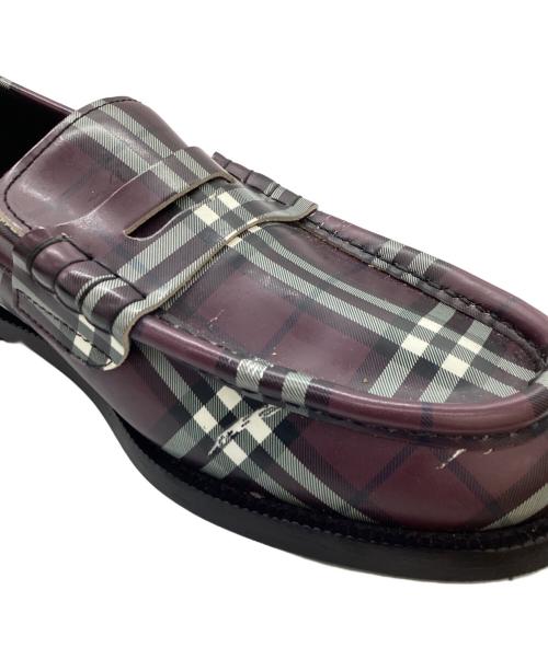 Gosha Rubchinskiy（ゴーシャラブチンスキー）Gosha Rubchinskiy (ゴーシャラブチンスキー) BURBERRY (バーバリー) ノヴァチェックローファー バイオレット サイズ:41の古着・服飾アイテム