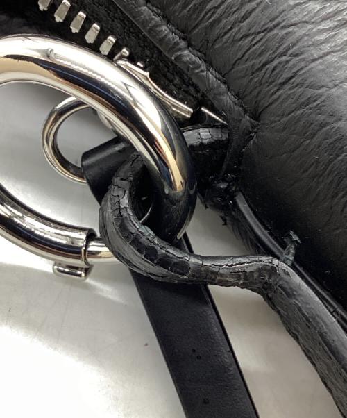 Maison Margiela（メゾンマルジェラ）Maison Margiela (メゾンマルジェラ) 5AC レザー クラッチ & ショルダーバッグ　SB1WG0003 P4746 ブラックの古着・服飾アイテム