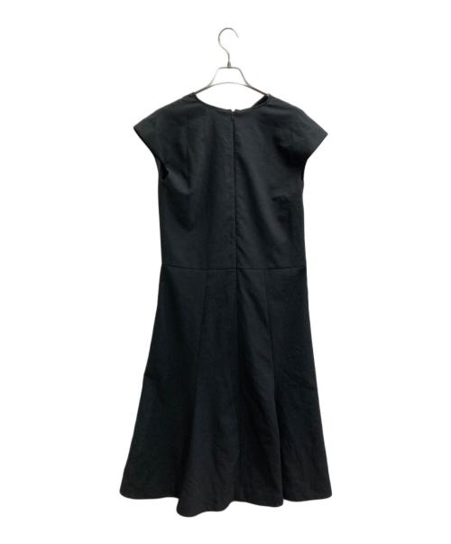 LANVIN en Bleu（ランバンオンブルー）LANVIN en Bleu (ランバンオンブルー) アムンゼンドレープネックフレアワンピース / 3476305 ブラック サイズ:38の古着・服飾アイテム