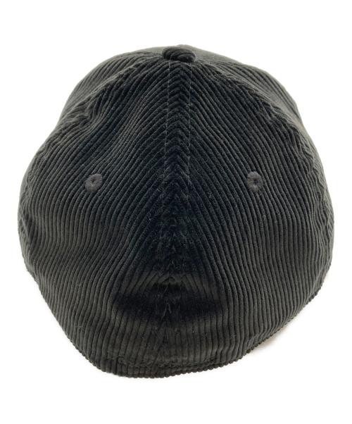 SUPREME（シュプリーム）SUPREME (シュプリーム) New Era (ニューエラ) Corduroy Box Logo Cap / コーデュロイ ボックスロゴ キャップ  ブラック サイズ:7 1/4 （57.7cm）の古着・服飾アイテム