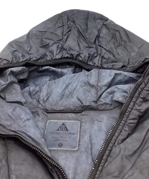 NIKE ACG（ナイキエーシージー）NIKE ACG (ナイキエーシージー) NRG TFADV RP de DP Jacket / プリマロフトジャケット / 中綿ジャケット / DJ1257-010 グレー サイズ:Lの古着・服飾アイテム
