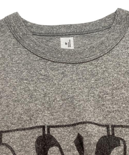 blurhms ROOTSTOCK（ブラームスルーツストック）blurhms ROOTSTOCK (ブラームスルーツストック) W-W  88/12Print Tee / bROOTS25S35 グレー サイズ:2の古着・服飾アイテム