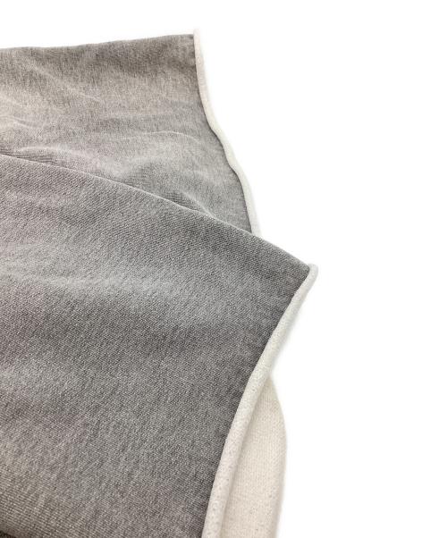 SUPREME（シュプリーム）Supreme (シュプリーム) 20SS / Spray Sweatshort / スプレースウェットショーツ グレー サイズ:Lの古着・服飾アイテム