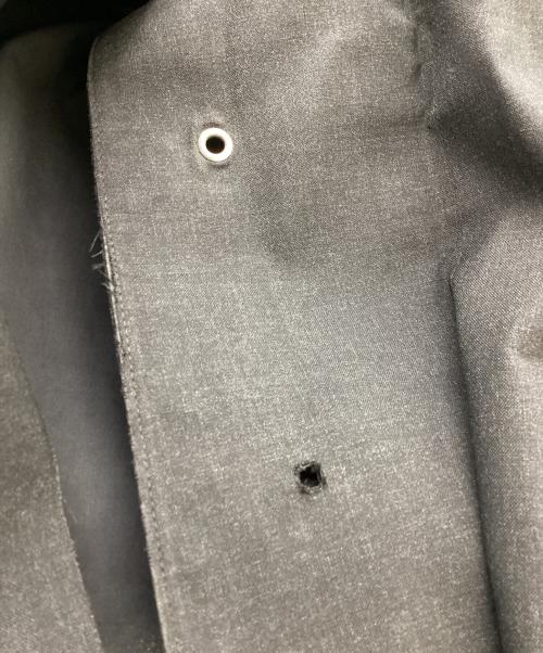 HERMES（エルメス）HERMES (エルメス) ゴム引きトレンチコート / MACKINTOSH製 グレー サイズ:XSの古着・服飾アイテム