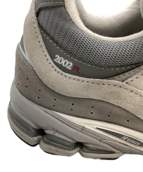 NEW BALANCE（ニューバランス）NEW BALANCE (ニューバランス) ローカットスニーカー / M2002RXJ グレー サイズ:26.5の古着・服飾アイテム