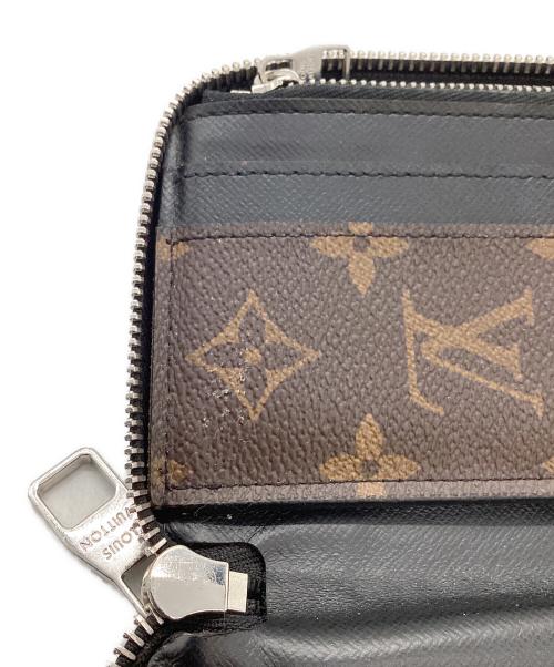 LOUIS VUITTON（ルイ ヴィトン）LOUIS VUITTON (ルイ ヴィトン) 長財布 / モノグラム マカサー / ジッピーウォレット・ヴェルティカル / M60109 / CA1179の古着・服飾アイテム