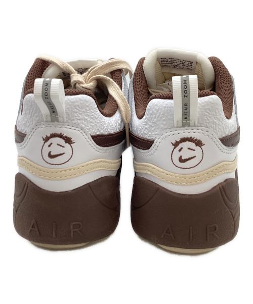 NIKE（ナイキ）NIKE Travis Scott Zoom Field Jaxx / ズーム フィールド ジャックス / CACTUS JACK / カクタスジャック / HQ3073-100 ブラウン×アイボリー サイズ:29cmの古着・服飾アイテム