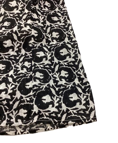 ne quittez pas（ヌキテパ）ne quittez pas (ヌキテパ) コットンジャガードコンビプリントギャザードレス / cotton jacquard combination print gather dress / 010431GQ1 ブラック サイズ:Mの古着・服飾アイテム