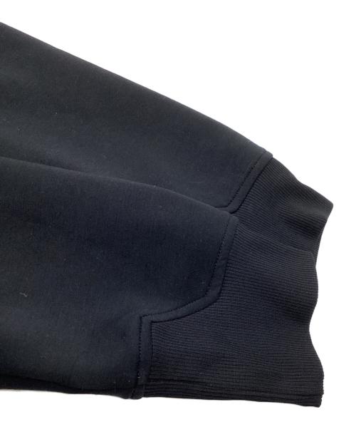 on（オン）on (オン) Zipped Hoodie / ジップフーディ / 1ME1144.0553  ブラック サイズ:Lの古着・服飾アイテム