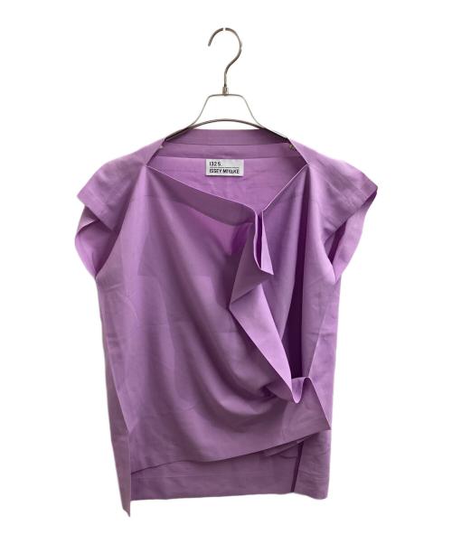 132 5. ISSEY MIYAKE（132 5. イッセイ ミヤケ）132 5. ISSEY MIYAKE (132 5. イッセイ ミヤケ) FLAT ONE TUCK T　/　IL51FJ356 パープル サイズ:3の古着・服飾アイテム