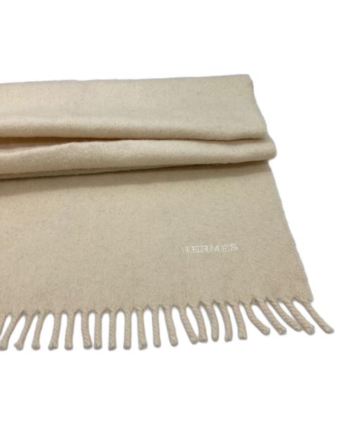 HERMES（エルメス）HERMES (エルメス) Cashmere 100% scarf ivory / カシミヤ100% マフラー アイボリー / マルジェラ期 / Made in SCOTLAND / スコットランド製 アイボリーの古着・服飾アイテム
